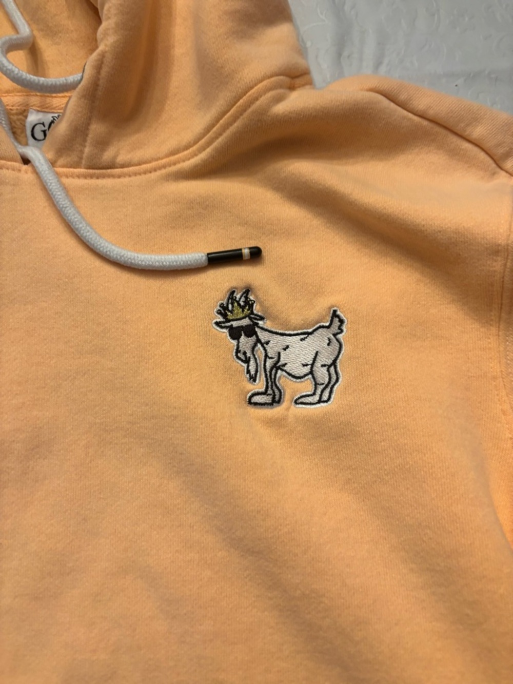 GOAT OG Men’s Hooded Peach Sweatshirt -Small - Picture 5 of 11